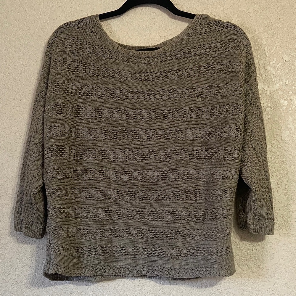 Tahari  Women's Sweater